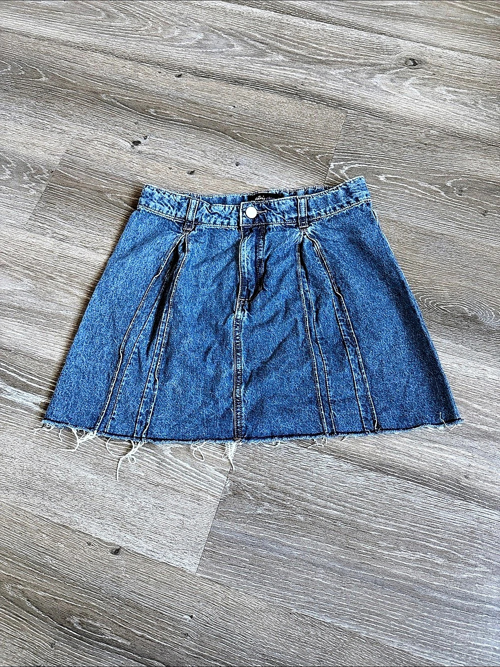 Women's Denim Mini Skirt in Blue
